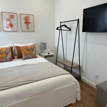Madre Deus Guest House Lisbon Bagian luar foto